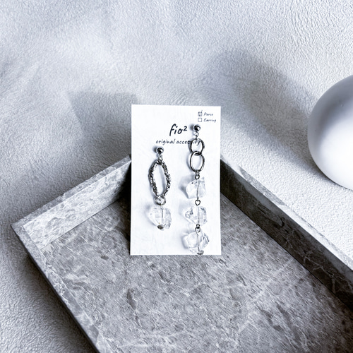 シルバー クリア 氷 ピアス イヤリング 揺れる 涼しげ じゃらじゃら