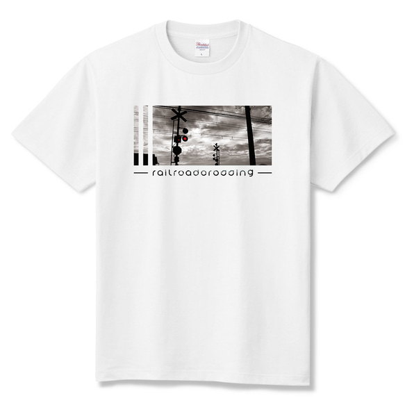 踏切 Tシャツ ワンポイントカラー 半袖 ユニセックス メンズ レディース 夏 風景 1枚目の画像