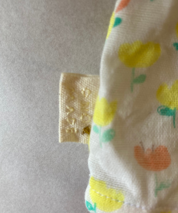 半袖スモック　100サイズ チューリップ柄黄色✖️無地クリーム 3枚目の画像