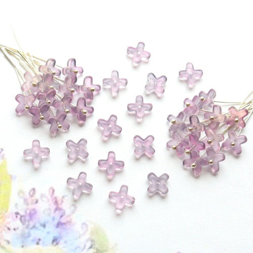 オリジナル作品☆7mmお花ガラスビーズ マットグレー×ピンク