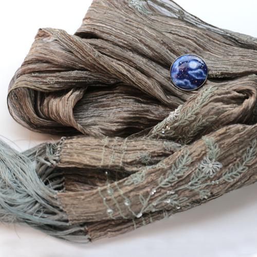 満月の夜空 / 藍色】七宝焼で出来た風景シリーズ / ブローチ