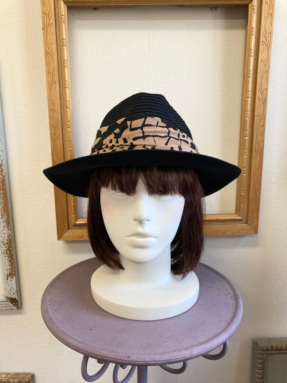 促銷價 ★ 草帽❤️ 草編寬簷折疊帽帶設計絲帶 黑色 L號（頭圍58cm） 第3張的照片