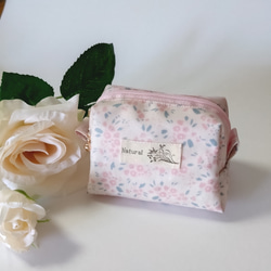 ラミネート・小さなボックス型ポーチ・ミニサイズ・ピンクの小花　＃n307 4枚目の画像