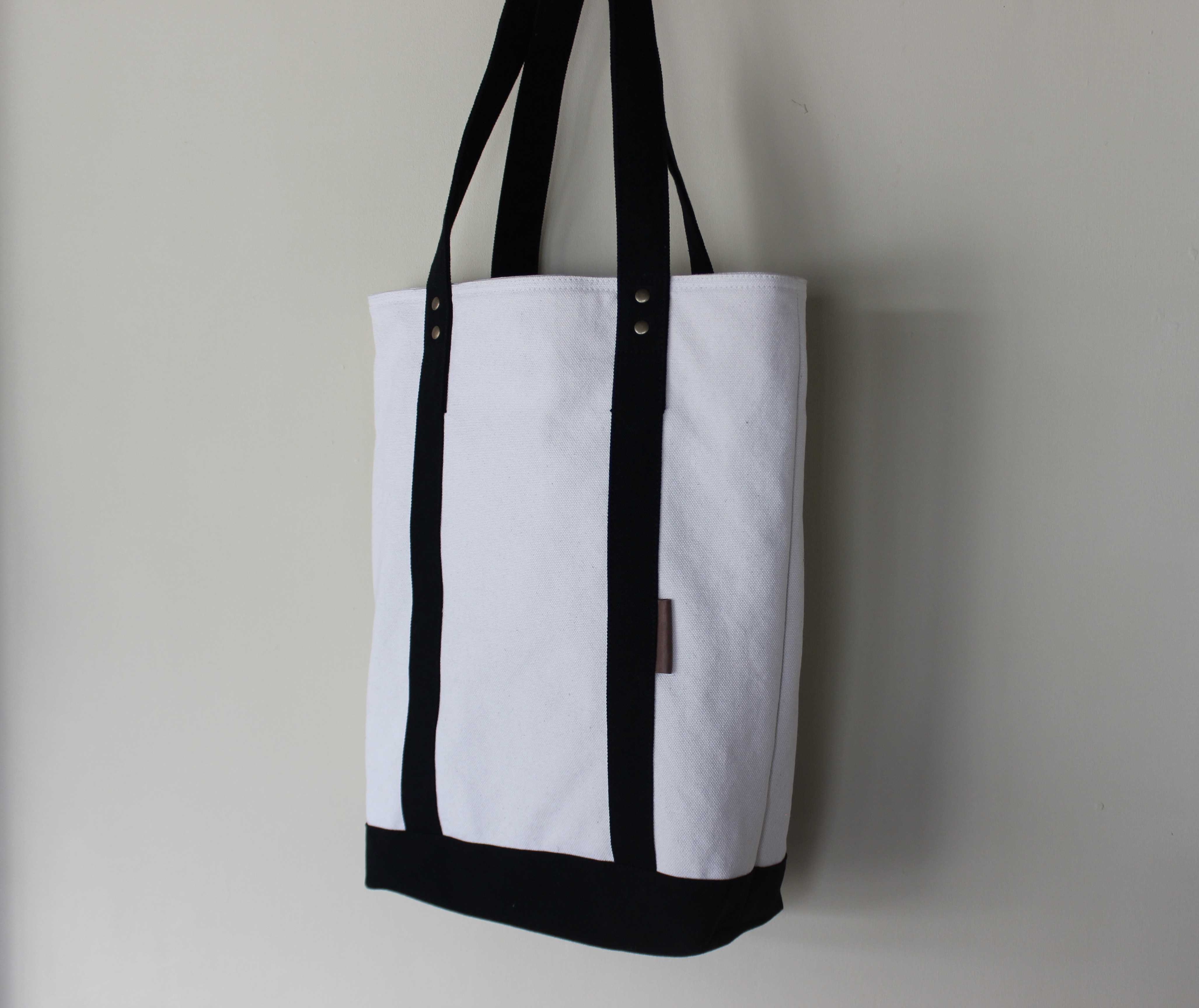 (vertical)帆布トートバッグblack×kinari