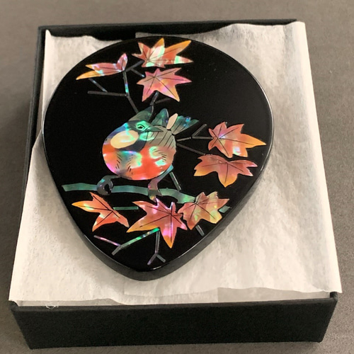 螺鈿 花鳥図 姫鏡 （紅葉に四十雀） 手鏡 武蔵川工房 通販