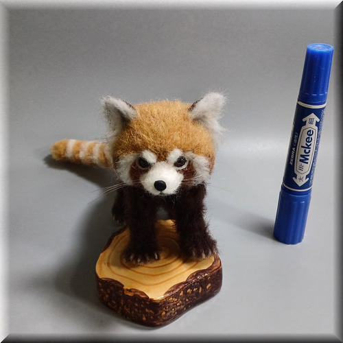 H441-639 ニードルフェルトでつくるどうぶつたち レッサーパンダ