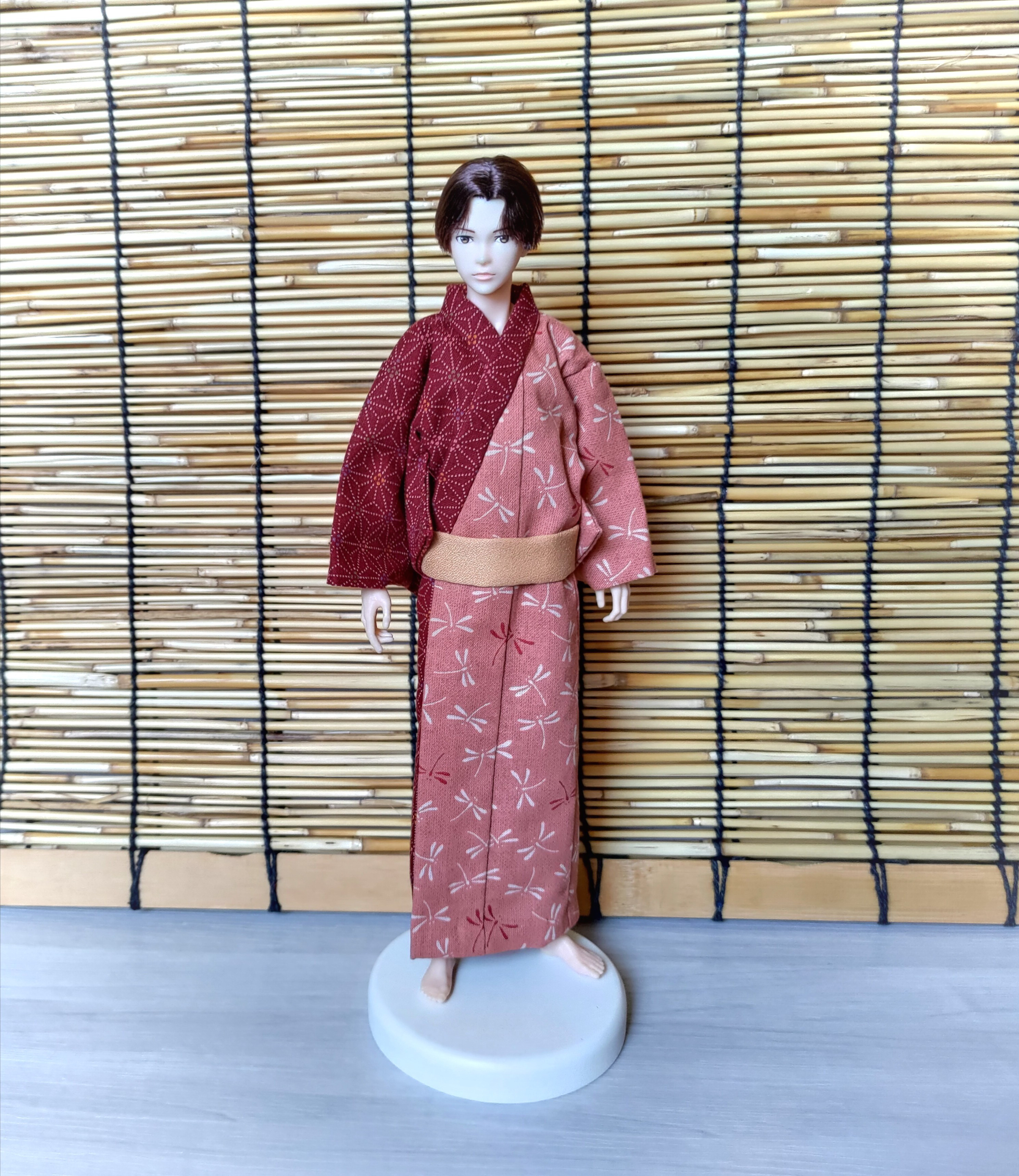 浴衣　大人用　手縫い 美品 注染浴衣 花文様 大人可愛い 手縫い コーマ生地 藍染