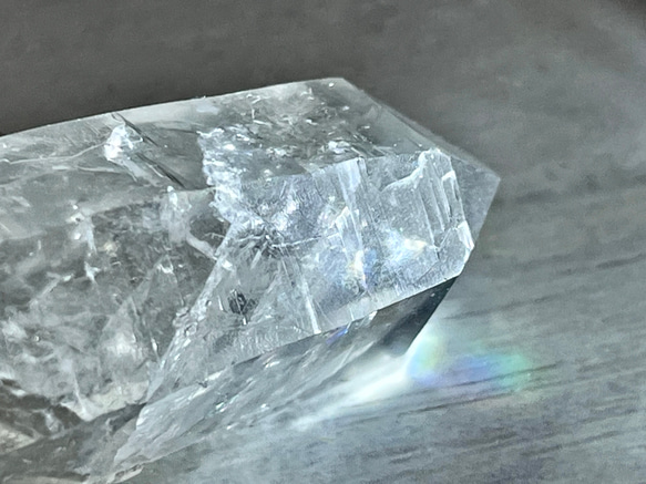 ライトニング⚡️　レインボー　雷水晶　レーザー　クリスタル　原石 *´︶`*