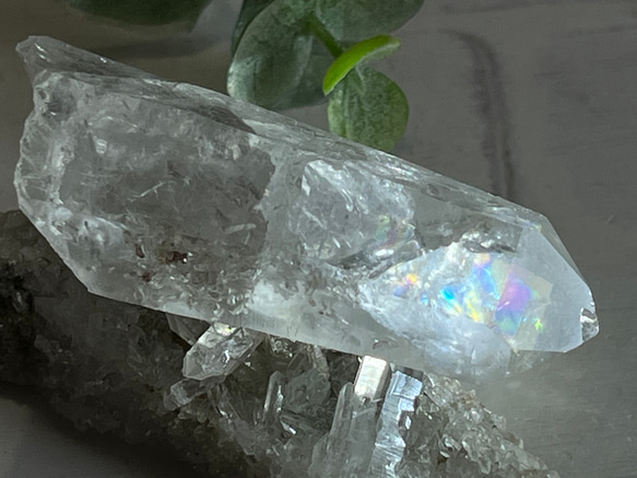 ライトニング⚡️　レインボー　雷水晶　レーザー　クリスタル　原石 *´︶`*