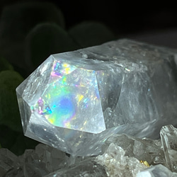 ライトニング⚡️　レインボー　雷水晶　レーザー　クリスタル　原石 3枚目の画像