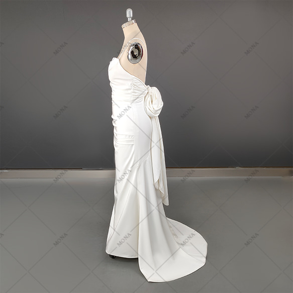 キャミソール バックリボン 背中空き スレンダーライン 上品 エレガント ウェディングドレス 671 2枚目の画像