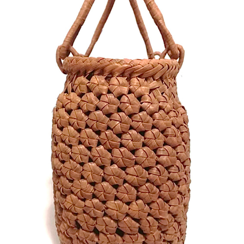 山葡萄バッグ楕円v形花結び