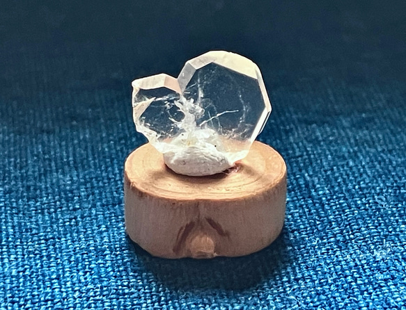 奈留島産 日本式双晶 天然水晶原石 ② 天然石 stonetatsuya 通販