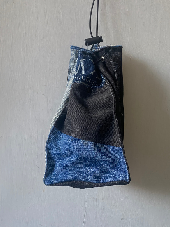 pouch /ヴィンテージデニムの巾着バッグ    ■tf-368b 4枚目の画像