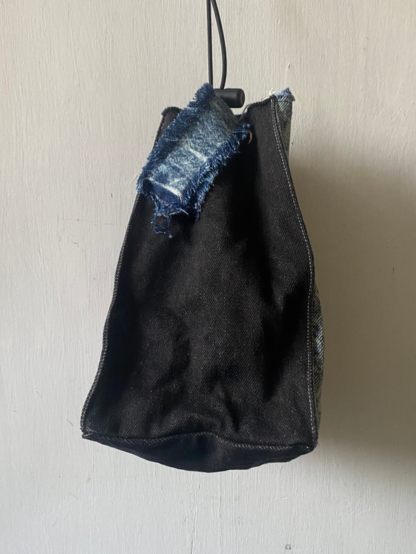 pouch /ヴィンテージデニムの巾着バッグ    ■tf-368b 6枚目の画像