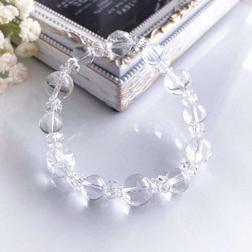 高品質天然石】五芒星が無限の強力なエネルギーを放出☆天然水晶の