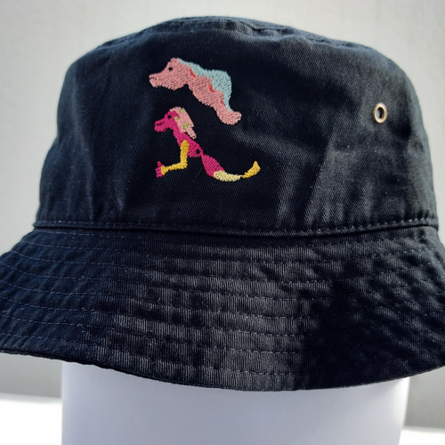 美品✨レディメイド バケットハット スマイル刺繍 ブラック ツイード素材 美品✨レディメイド バケットハット スマイル刺繍 ブラック