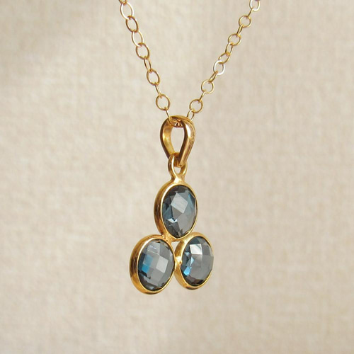 k18 18K ネックレス 18金 刻印 ブルートパーズ トップ 刻印あり