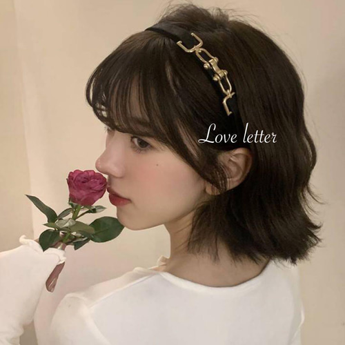 フェイクレザーバックルカチューシャ 韓国 量産型 地雷 KPOP