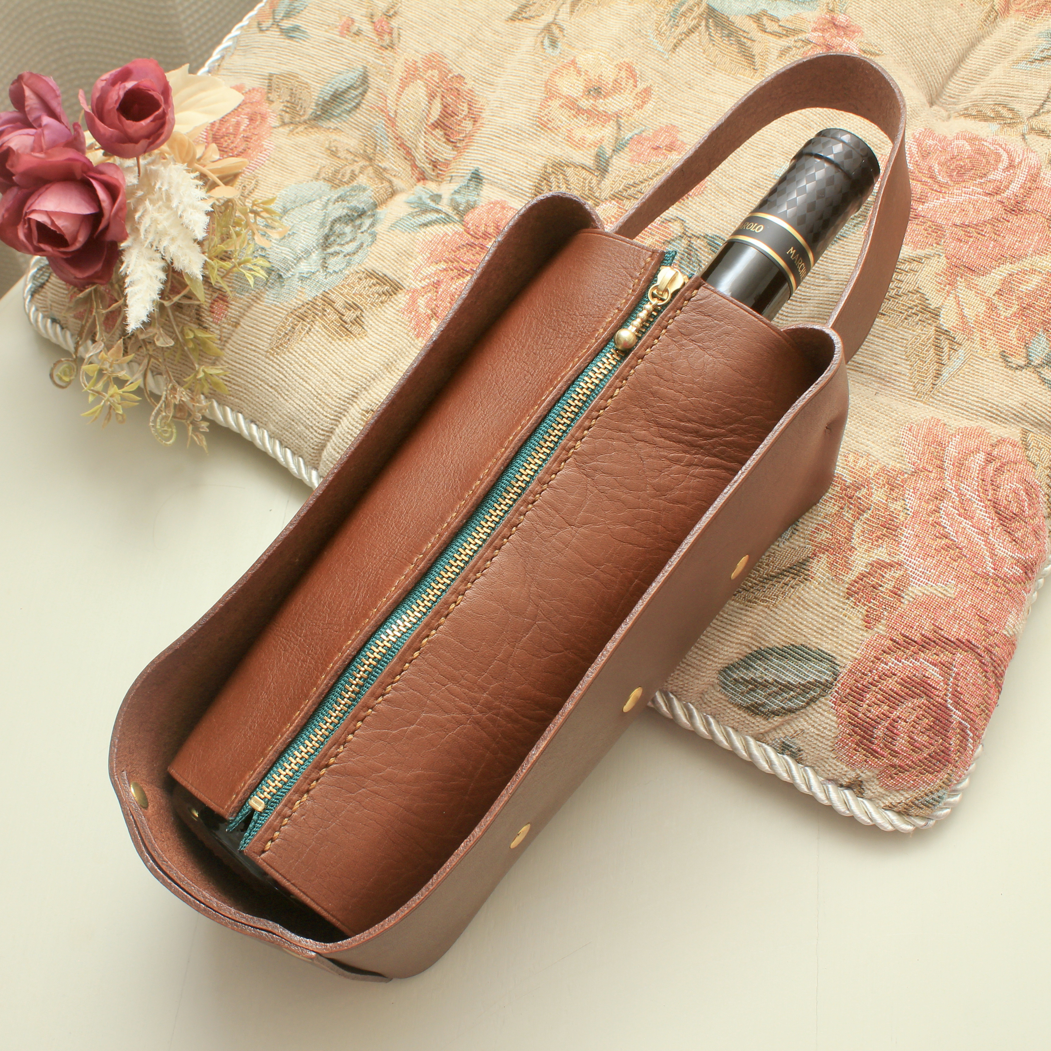 ボトルバッグ  (シングル) ブラウン 牛革 レザー クリスマス ギフト ワインや日本酒 お酒 瓶 鞄　ワインバッグ