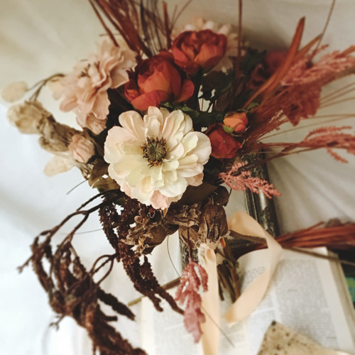 Autumn bouquet＊1点限定ブーケお洒落アンティークブーケ❤︎アーティ