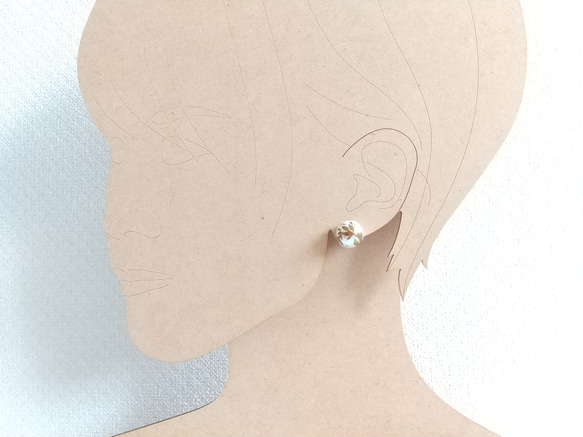 蒔絵パールピアス / 風と木の葉 / maki-e pearl earrings / leaves 6枚目の画像