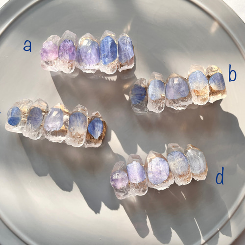 ♡鉱物植物標本♡紫陽花のドライフラワーと押し花の鉱石レジン