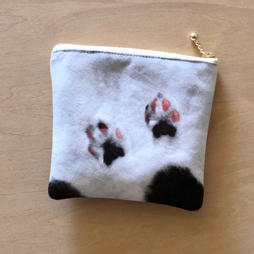 ネコポーチ様 ファスナー開けても毛並みのポーチ ハチワレ猫 A ポーチ