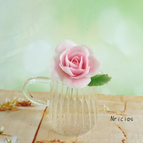 コロンと丸っこい薔薇✿クレイフラワー　ピンクNO.H1-P2L 3枚目の画像