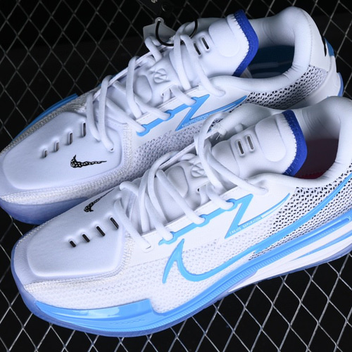 Nike Air Zoom G.T.Cut EP 通気性抜群の新しいタイプの実戦