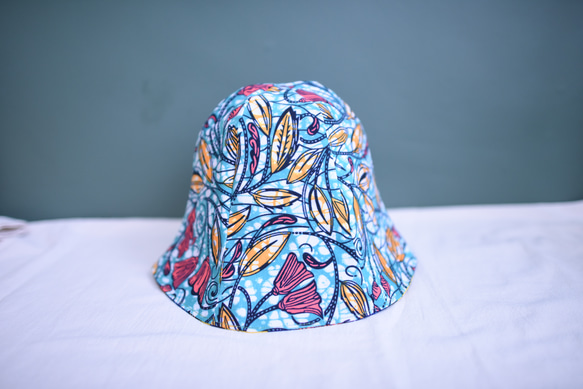 tomoyo.tomo.リバーシブル·アフリカ布チューリップハット 26枚 tomoyo.tomo.様専用リバーシブル·アフリカ布チューリップハット 26枚