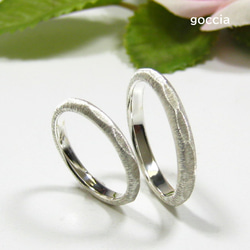カット面が美しい結婚指輪（マリッジリング）、シルクサテン仕上げ 3枚目の画像