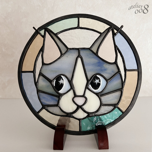 てんとう虫を見つめる猫 大型 丸型 ヴィンテージ ステンドグラス
