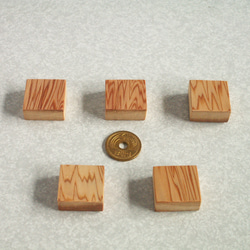 ●屋久杉　木製　キューブ　マグネット　５個セット　磁石　K133 2枚目の画像