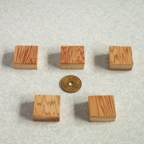 ○屋久杉 木製 キューブ マグネット 5個セット 磁石 K133 マグネット