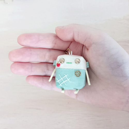 ロボchi メロンクリームソーダ号 マスコット┃ ロボット ぬいぐるみ