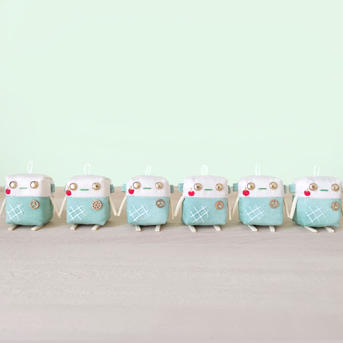 ロボchi メロンクリームソーダ号 マスコット┃ ロボット ぬいぐるみ