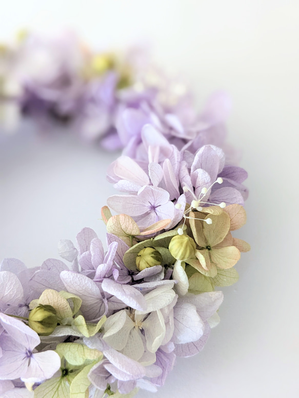 爽やかすみれ色とグリーンのミニリース　グラデーションカラー 紫陽花リース 4枚目の画像