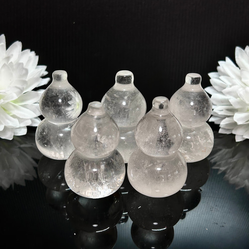 縁起物～ ヒマラヤ水晶 ひょうたん（瓢箪) 原石 50mm 1個 天然石