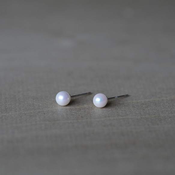 [送料無料] SV925 Akoya Pearl stud earrings(φ5,PES002) 1枚目の画像