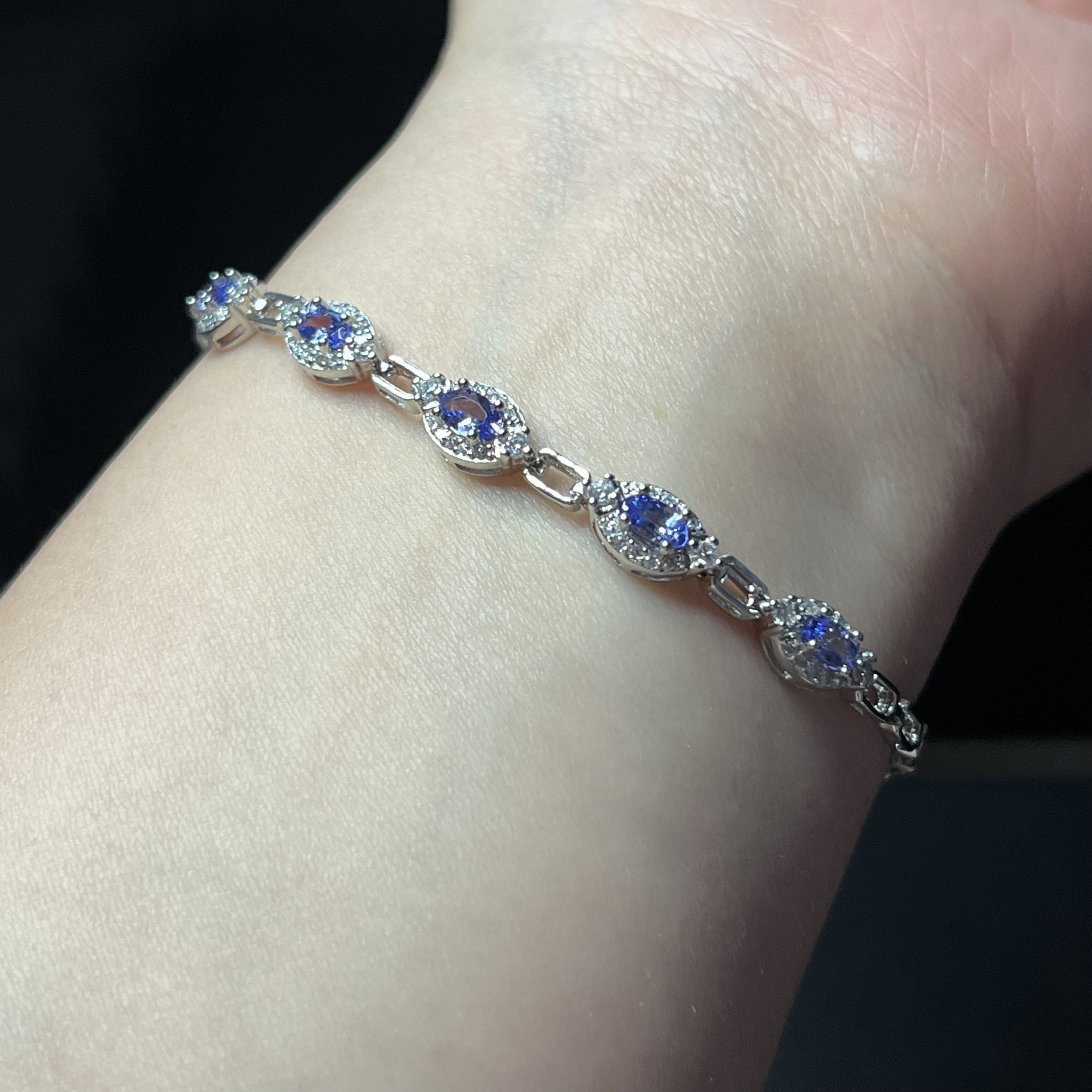 イギリス発送　天然ダイヤモンドカットタンザナイト　ブレスレット　神秘的　上品　縁起物　ゴージャス 一期一会