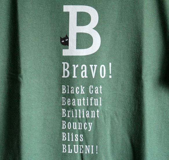 【5色展開】『B』ワード＋neco（ネコ）オリジナルTシャツ／アイビーグリーン 4枚目の画像