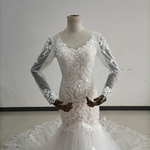 ウエディングドレス マーメイドライン Vネック ビーズ キラキラ 刺繍  