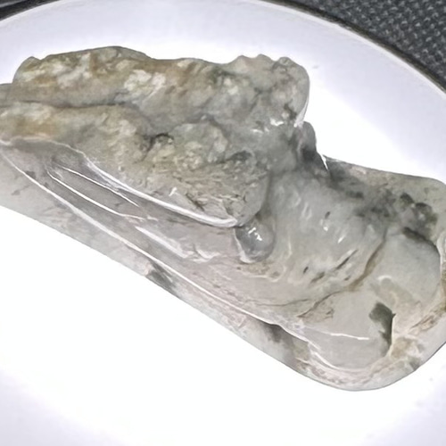 翡翠「龍」彫刻置物 #PM800 - プレミアム天然石専門店 premium
