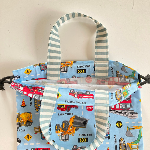 100cm 子供用エプロン(働く車柄3)三角巾、巾着袋3点セット 男の子 雑貨