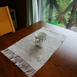 リネン生成り手織ティーマットC (ランチョンマット、生成り色のジグザグ柄) 2枚目の画像