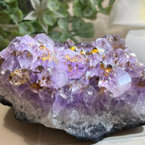 カコクセナイト内包✨ 紫水晶 アメジスト クラスター 原石 ラフ