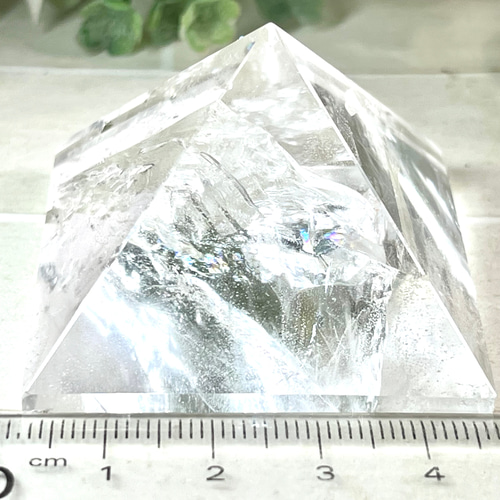 【大宇宙との融合✨】レインボー　ピラミッド　神聖幾何学　クリスタル　水晶