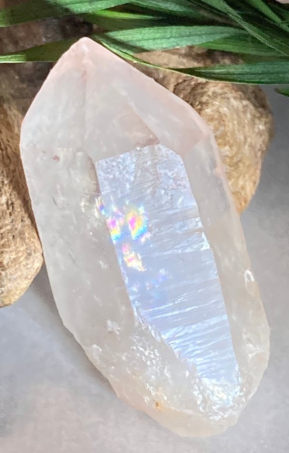 レインボー✨レムリアンシードクリスタル　ピンク レインボー✨レムリアンシードクリスタル ピンク レインボー