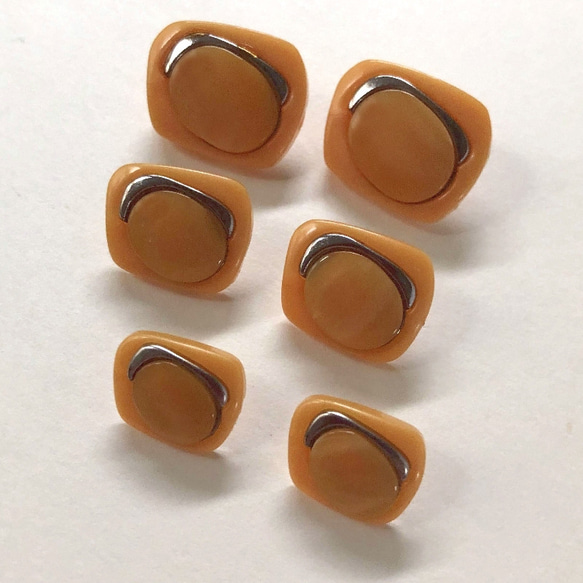 ボタン レトロ 変形 オレンジ 20mm・16mm・14mm 6個セット ch-026 1枚目の画像